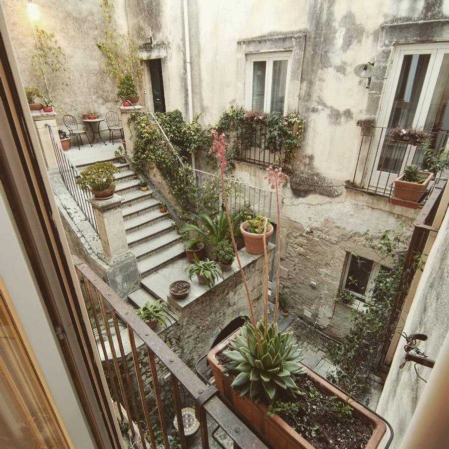 Palazzo Il Cavaliere B&B De Charme Modica Exterior foto