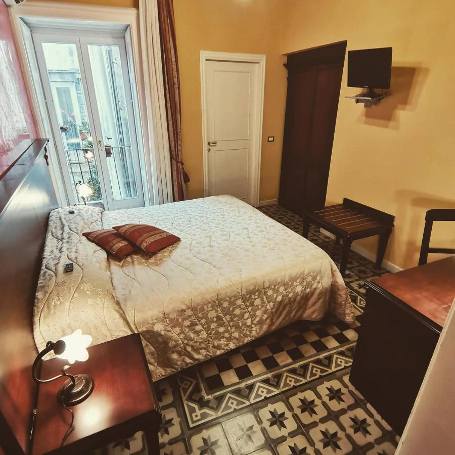Palazzo Il Cavaliere B&B De Charme Modica Exterior foto