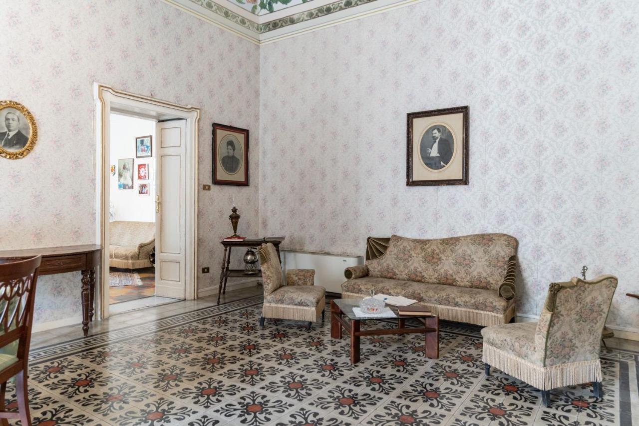 Palazzo Il Cavaliere B&B De Charme Modica Exterior foto