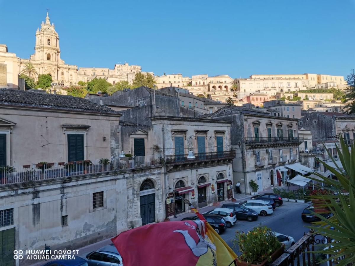 Palazzo Il Cavaliere B&B De Charme Modica Exterior foto