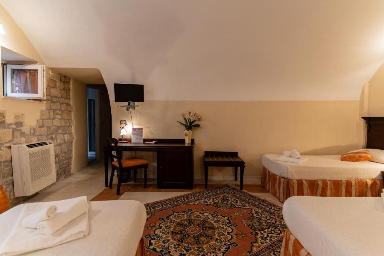 Palazzo Il Cavaliere B&B De Charme Modica Exterior foto